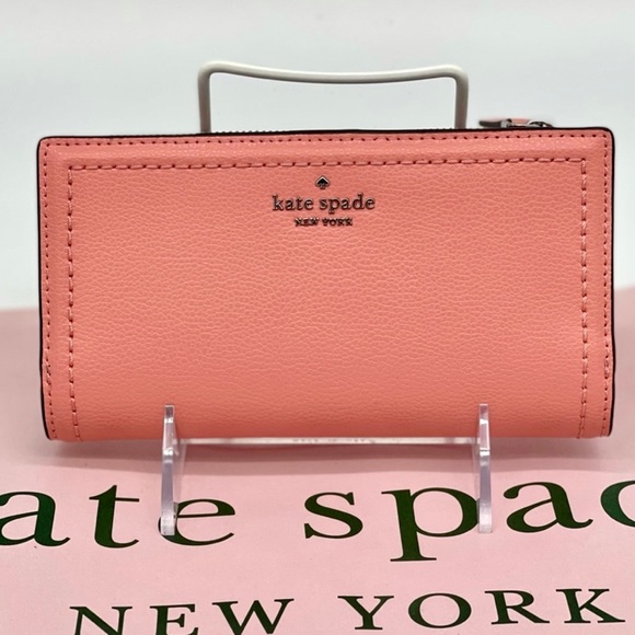 kate spade Handbags - Kate Spade Braylon Wallet